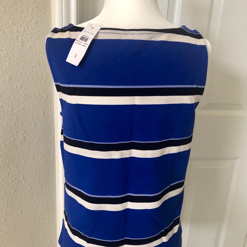 Ann Taylor - Picture 2 of 5